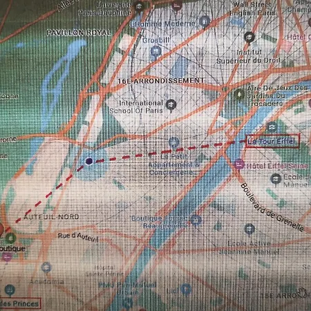 Studette Meublee, Ranelagh 16e * Париж