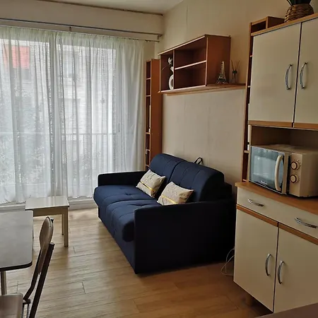 Studette Meublee, Ranelagh 16e